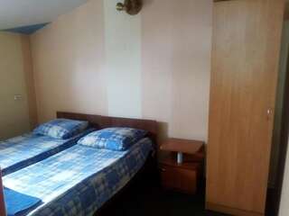 Мотели Kadm Минск Четырехместный номер-4